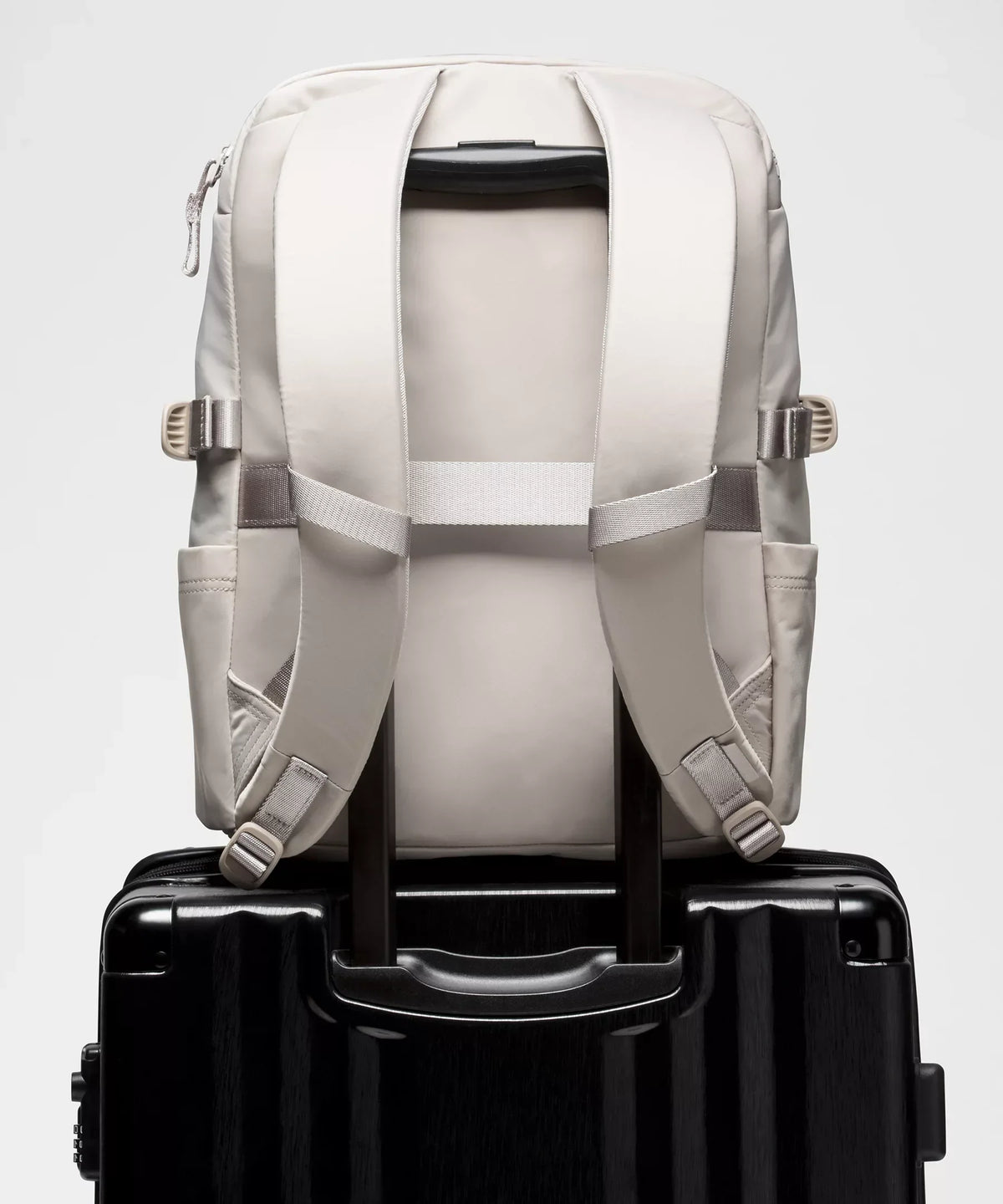 New Crew Backpack 22L